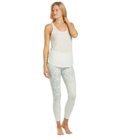 Prana Kaila Yoga Tank -Swimming And Diving 5666569715880 softwhite 4a