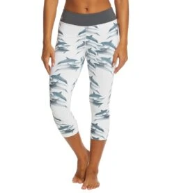Xcel Women's Ocean Ramsey 8oz. Sport Capri