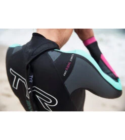 TYR Women's Hurricane Cat 5 Fullsleeve Triathlon Wetsuit 5 TYR Women's Hurricane Cat 5 Fullsleeve Triathlon Wetsuit -Swimming And Diving 6751757795496 blackturqfuschia 3a