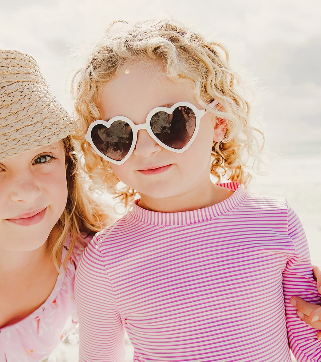 Girls' Diving Diva Long Sleeve Two Piece Rashguard Set (Baby, Toddler, Little Kid) 4 Girls' Diving Diva Long Sleeve Two Piece Rashguard Set (Baby, Toddler, Little Kid) - Image 4