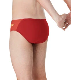 Speedo Men's Eco Splice Brief Swimsuit 6 Speedo Men's Eco Splice Brief Swimsuit -Swimming And Diving 7714331164840 teamred 3a